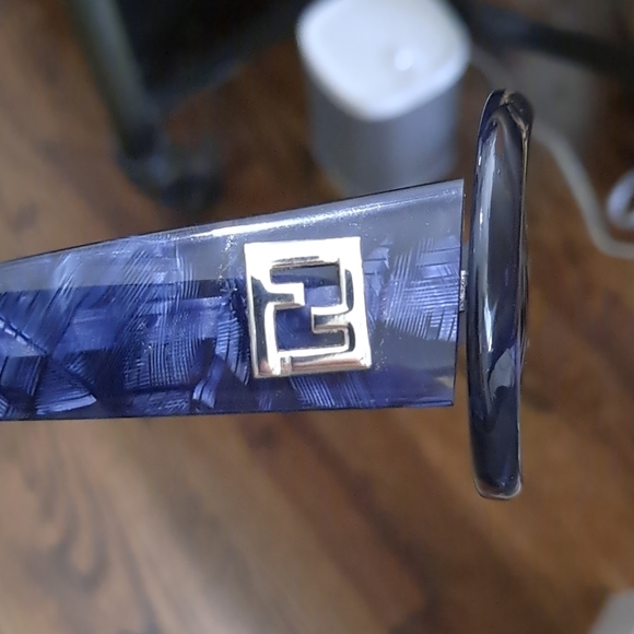 Fendi Vintage Blue Model 7555 Sunglasses main image 7